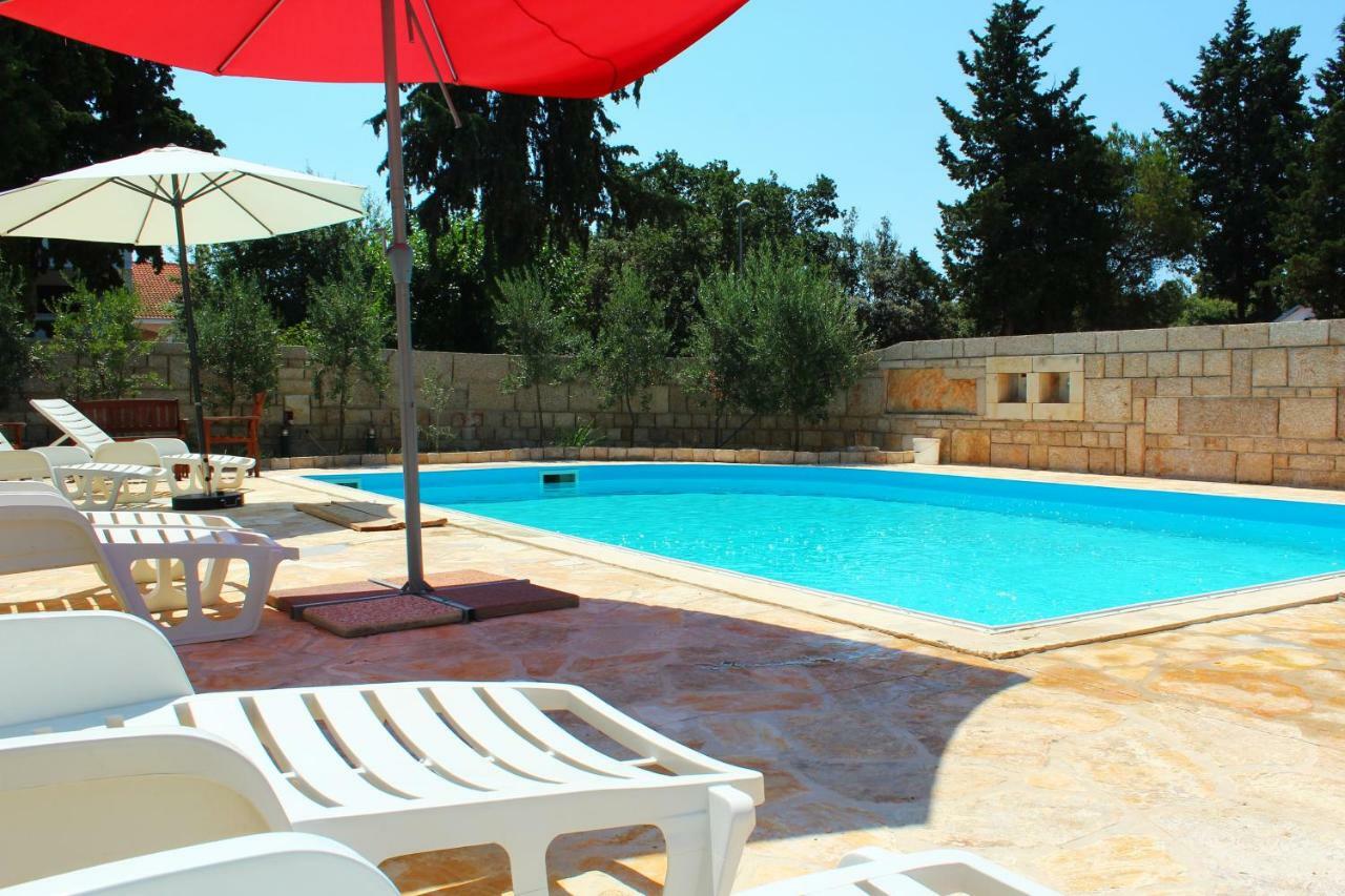 Villa Daria Pakostane Exterior photo