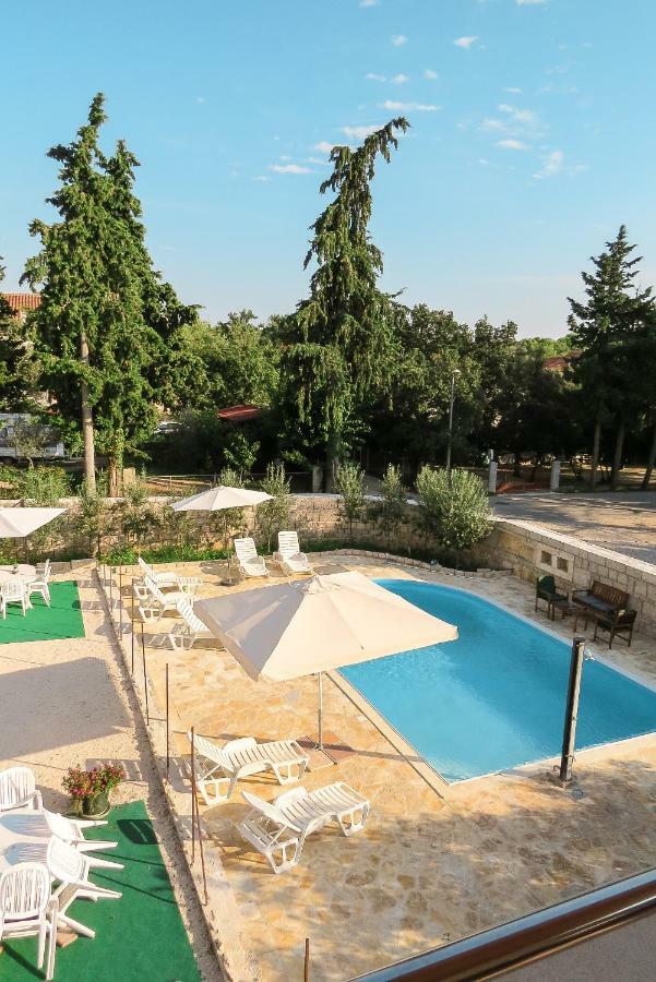 Villa Daria Pakostane Exterior photo